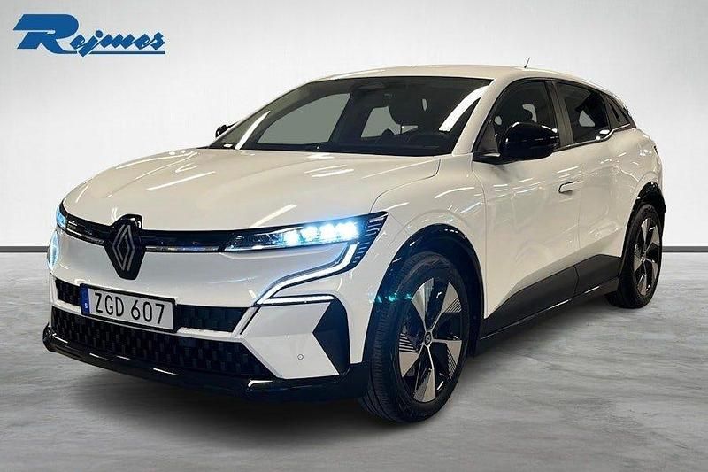 Glaciär vit Begagnad 2023 Renault Mégane IV Equilibre | 269 800 kr (Marknadspris) - Bild 1/4
