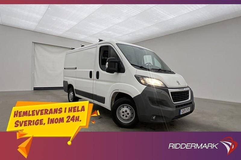 Vit Begagnad 2016 Peugeot Boxer Van | 99 800 kr (Bra pris) - Bild 1/3