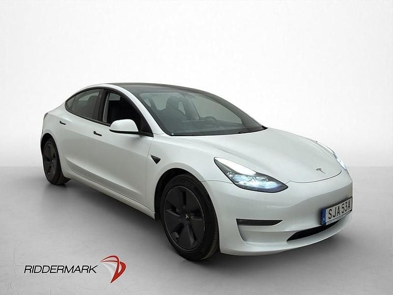 Begagnad Tesla Model 3 Long Range AWD 366 kW (498 HK) 2023 Vit Sedan