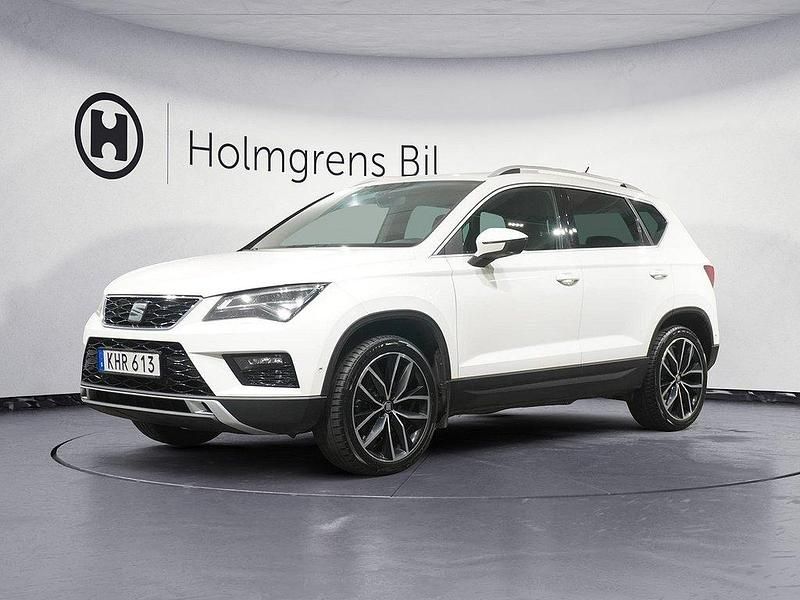 Vit Begagnad 2017 Seat Ateca 4Drive SUV | 174 900 kr (Bra pris) - Bild 1/4