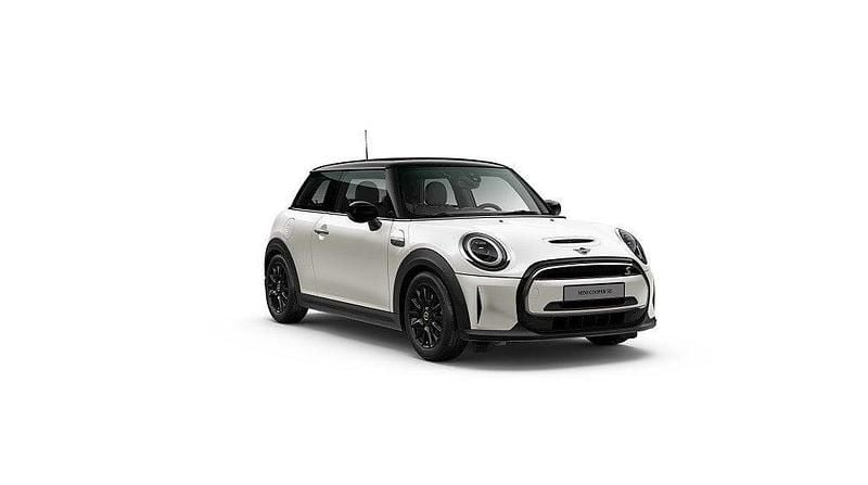Begagnad Mini Cooper Essential 135 kW (184 HK) 2022 Vit Halvkombi