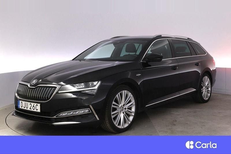 Svart Begagnad 2020 Skoda Superb Business Line Kombi | 267 900 kr (Marknadspris) - Bild 1/4