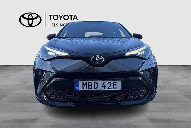 Begagnad Toyota C-HR Sport 186 HK (136 kW) 2022 Grå SUV