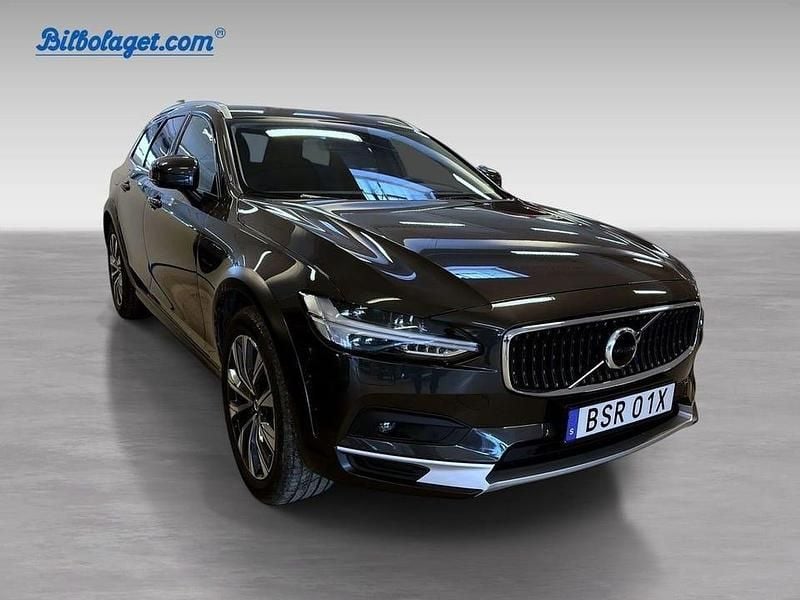 Begagnad Volvo V90 CC Plus 253 HK (186 kW) 2024 Grå Kombi