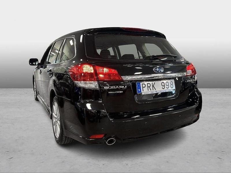 Begagnad Subaru Legacy 167 HK (122 kW) 2010 Svart Kombi