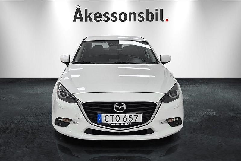 Begagnad Mazda 3 Vision 105 HK (77 kW) 2016 Vit Sedan