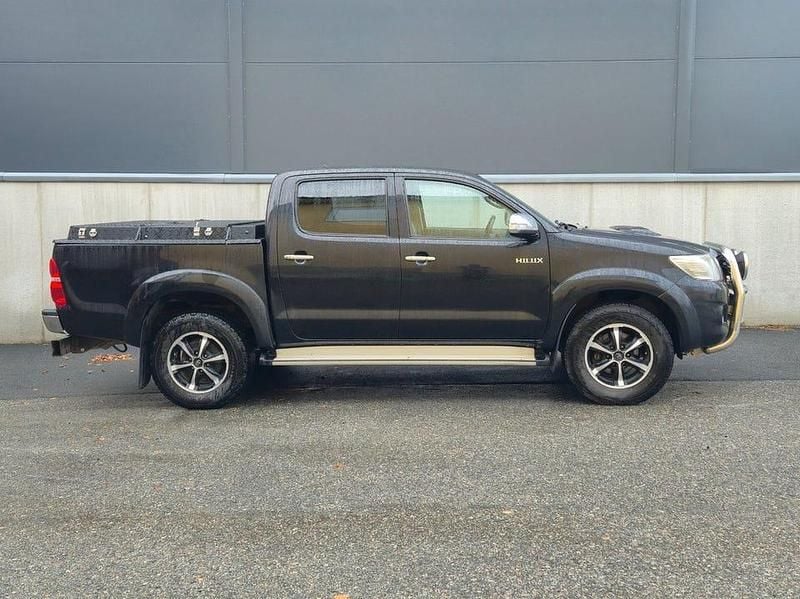 Begagnad Toyota HiLux 171 HK (125 kW) 2013 Svart Pickup