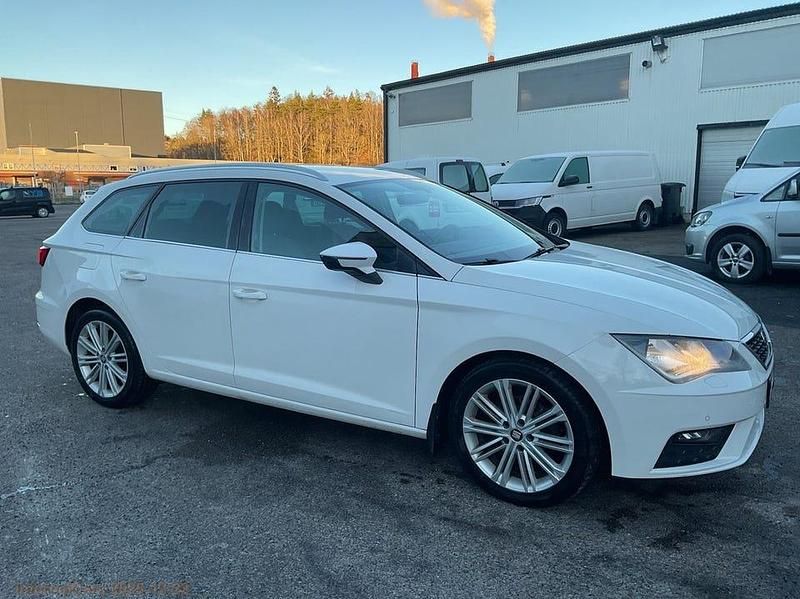Begagnad Seat Leon ST 150 HK (110 kW) 2017 Vit Kombi