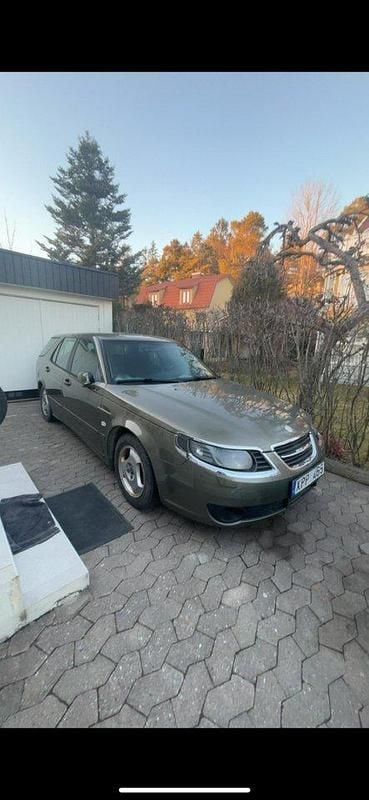 Grön Begagnad 2006 Saab 9-5 Linear Kombi | 7 800 kr (Superpris) - Bild 1/4
