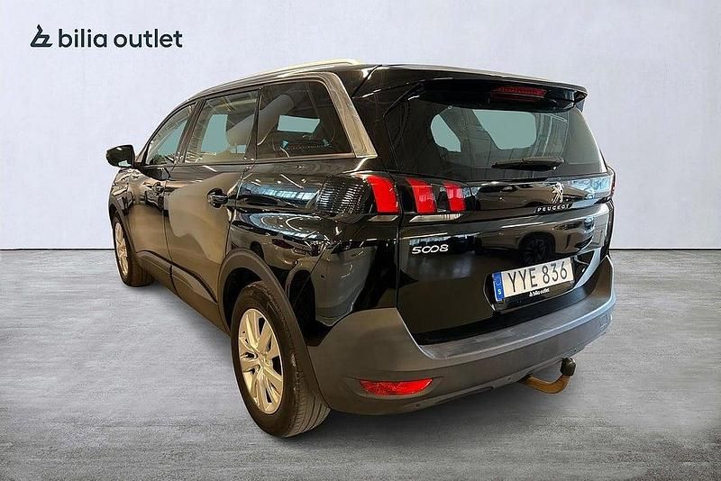 Begagnad Peugeot 5008 2017 Svart
