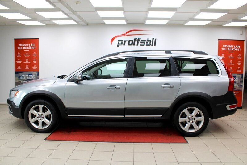 Silver Begagnad 2010 Volvo XC70 Summum SUV | 134 900 kr (Marknadspris) - Bild 1/4