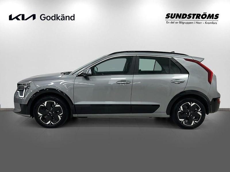 Begagnad Kia e-Niro 150 kW (204 HK) 2022 Grå SUV