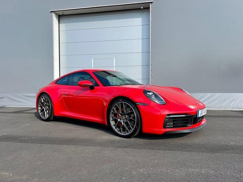 Röd Begagnad 2020 Porsche 911 Carrera S Sport Sportkupé | 1 375 000 kr - Bild 1/4