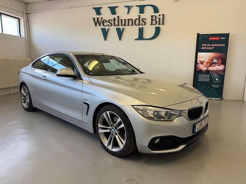 Silver Begagnad 2015 BMW 420 Sport Line Sportkupé | 169 900 kr (Marknadspris) - Bild 1/4