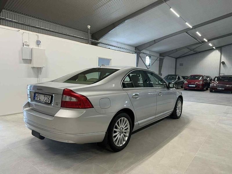 Begagnad Volvo S80 Summum 200 HK (147 kW) 2006 Ljusgrå Sedan