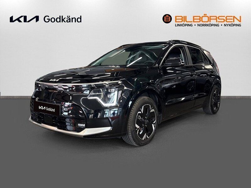 Svart Begagnad 2022 Kia e-Niro Advance SUV | 369 900 kr (Dyr) - Bild 1/4