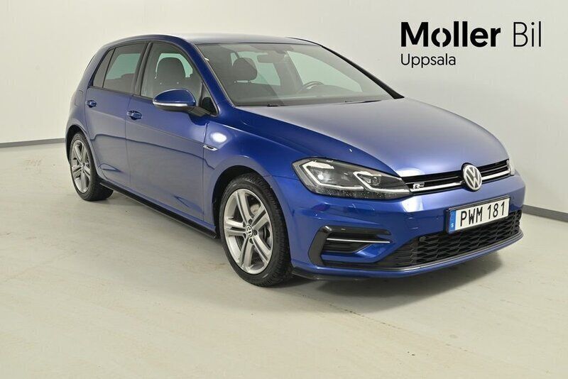 Blå Begagnad 2018 VW Golf VII R-line Kombi | 187 000 kr (Marknadspris) - Bild 1/4