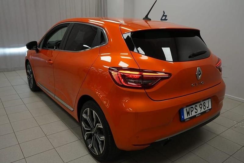 Begagnad Renault Clio V Intens 101 HK (74 kW) 2020 Okänd Halvkombi