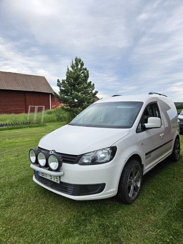 Vit Begagnad 2012 VW Caddy Minibuss | 65 000 kr (Marknadspris) - Bild 1/2