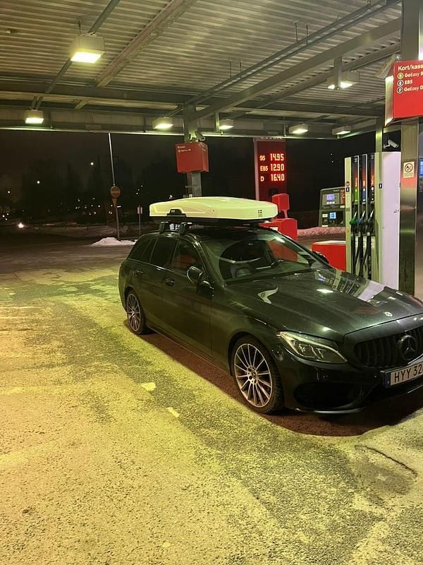 Begagnad Mercedes C220 170 HK (125 kW) 2018