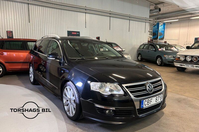 Svart Begagnad 2010 VW Passat R-line Kombi | 62 900 kr (Dyr) - Bild 1/3