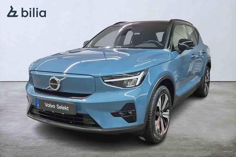 Blå Begagnad 2023 Volvo XC40 Ultimate SUV | 379 900 kr - Bild 1/1