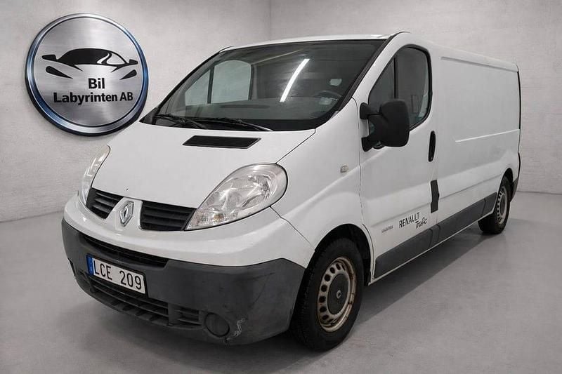 Vit Begagnad 2007 Renault Trafic Minibuss | 49 900 kr (Superpris) - Bild 1/4