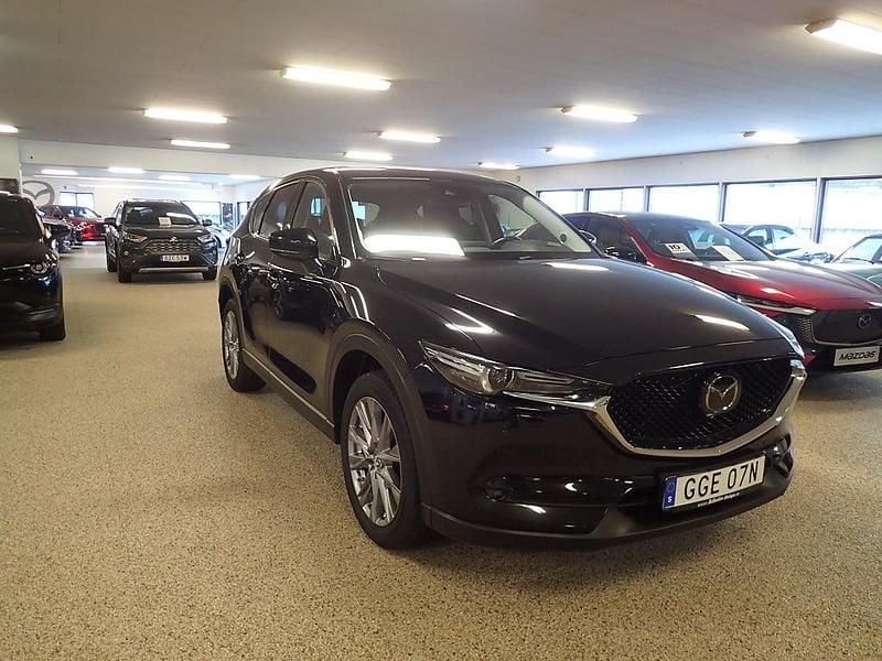 Begagnad Mazda CX-5 Optimum 165 HK (121 kW) 2019 Jet black mica metallic SUV