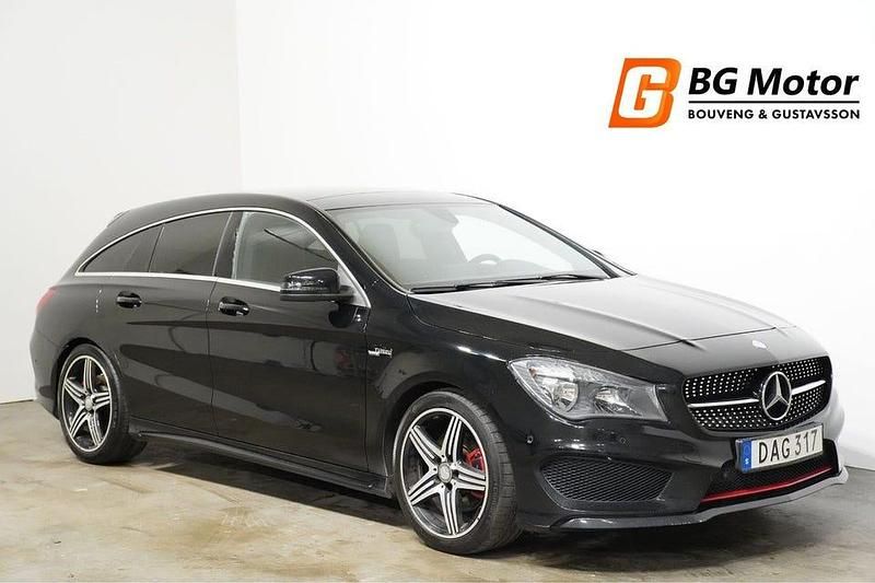 Svart Begagnad 2015 Mercedes CLA250 Sport Edition Sedan | 189 700 kr (Marknadspris) - Bild 1/3
