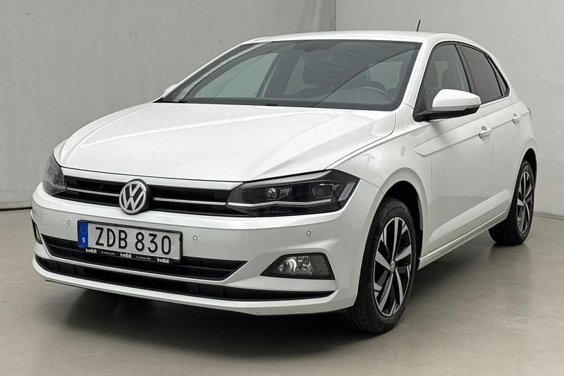 Vit Begagnad 2018 VW Polo Comfortline | 134 800 kr (Bra pris) - Bild 1/4