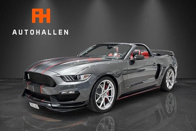 Mörkgrå Begagnad 2015 Ford Mustang Convertible Cab | 595 000 kr - Bild 1/4