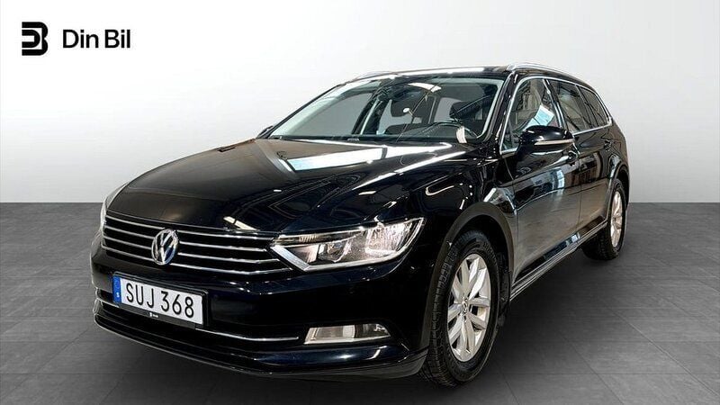 Svart Begagnad 2016 VW Passat Kombi | 184 900 kr (Marknadspris) - Bild 1/4