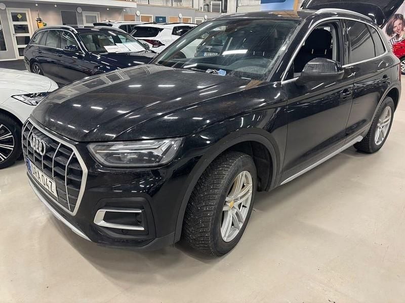 Svart Begagnad 2022 Audi Q5 SUV | 359 000 kr (Marknadspris) - Bild 1/2