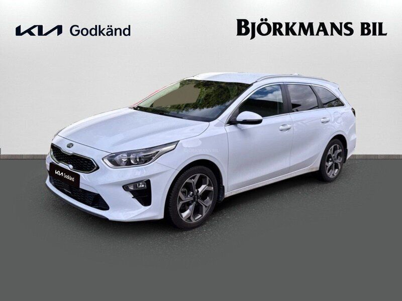 Vit Begagnad 2021 Kia Ceed Sportswagon Advance Kombi | 199 000 kr (Bra pris) - Bild 1/4