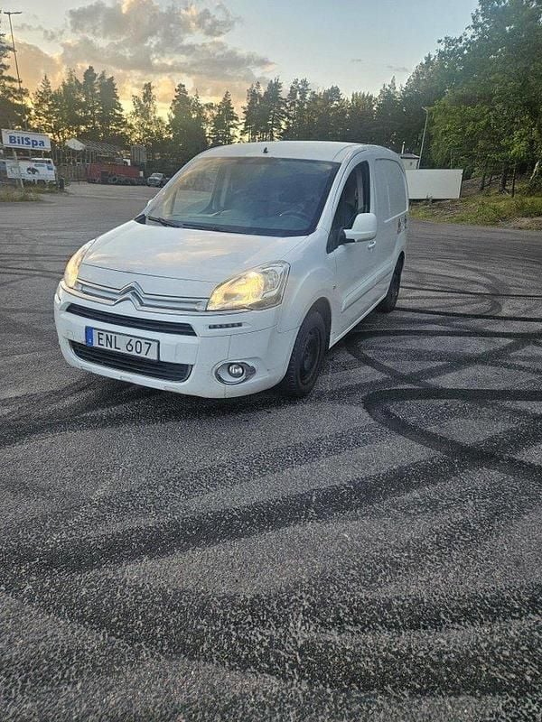 Begagnad 2014 Citroën Berlingo Minibuss | 40 000 kr (Bra pris) - Bild 1/4