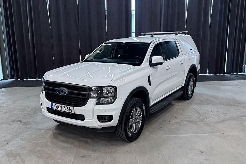 Vit Begagnad 2023 Ford Ranger Pickup | 549 900 kr - Bild 1/4