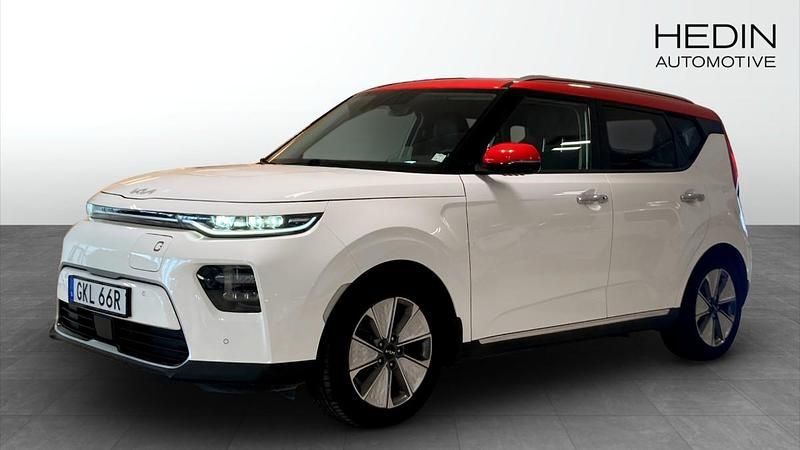 Vit (white) Begagnad 2022 Kia Soul EV 2 SUV | 279 900 kr (Dyr) - Bild 1/4