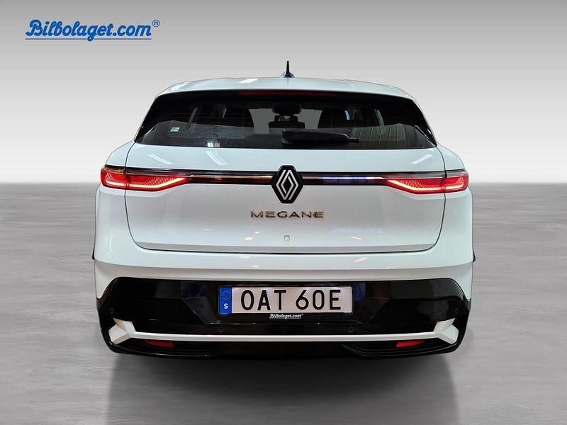 Begagnad Renault Mégane IV Equilibre 161 kW (220 HK) 2023 Vit Halvkombi