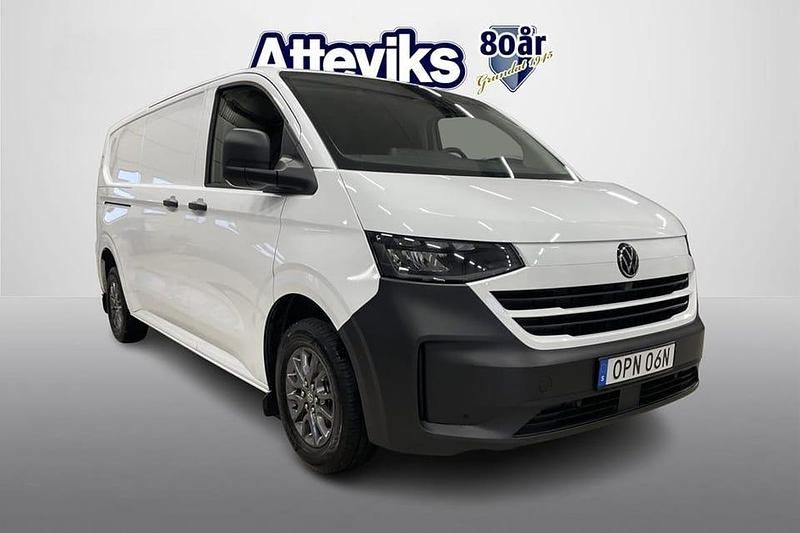 Vit Begagnad 2025 VW Transporter Van | 499 900 kr - Bild 1/4