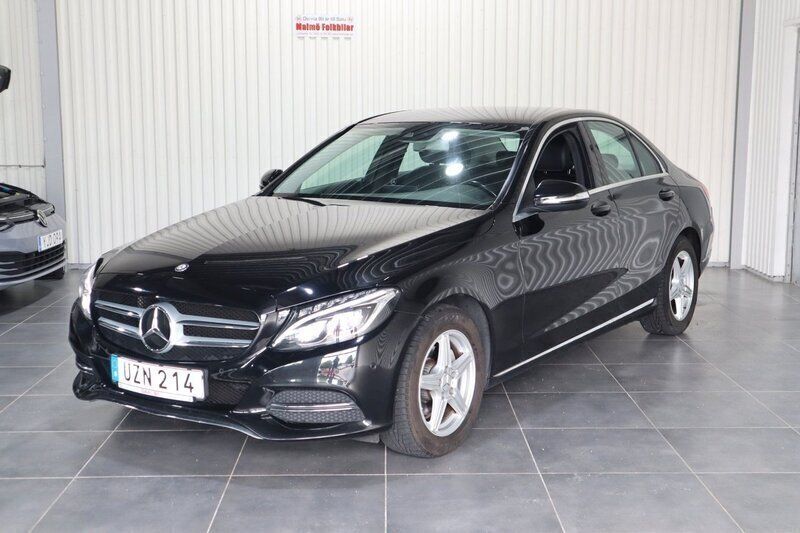 Svart Begagnad 2014 Mercedes C180 Avantgarde Sedan | 199 000 kr (Lite dyr) - Bild 1/4