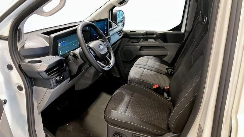 Ny Ford Transit Custom Trend 118 HK (86 kW) 2025 Vit Van