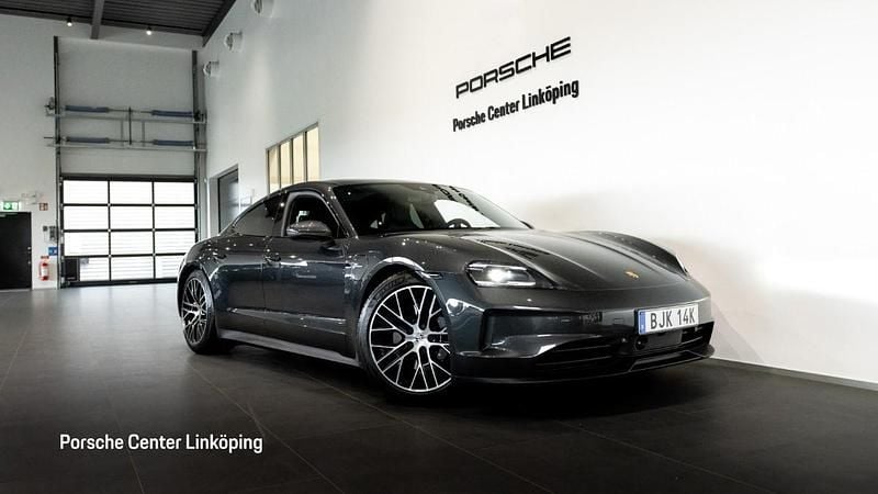 Ny 2026 Porsche Taycan Sedan | 1 495 300 kr - Bild 1/4