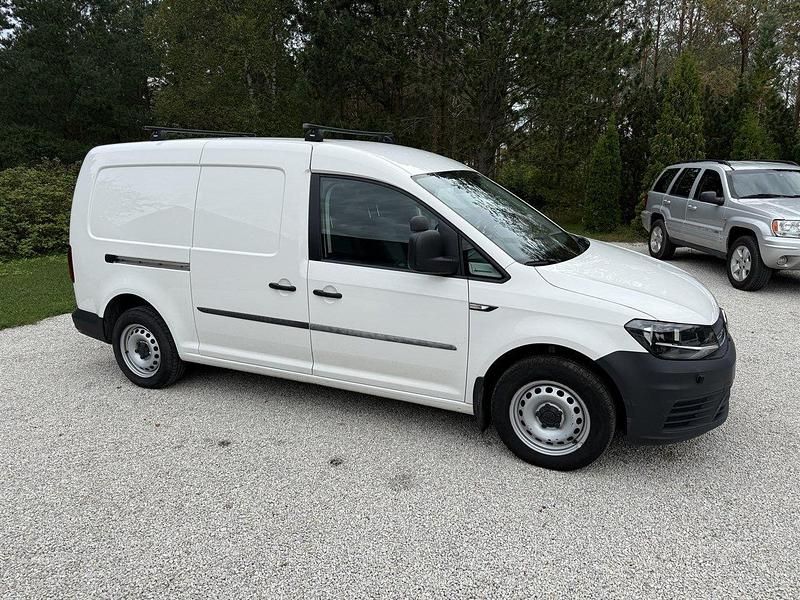 Vit Begagnad 2019 VW Caddy Maxi Minibuss | 179 900 kr (Lite dyr) - Bild 1/4