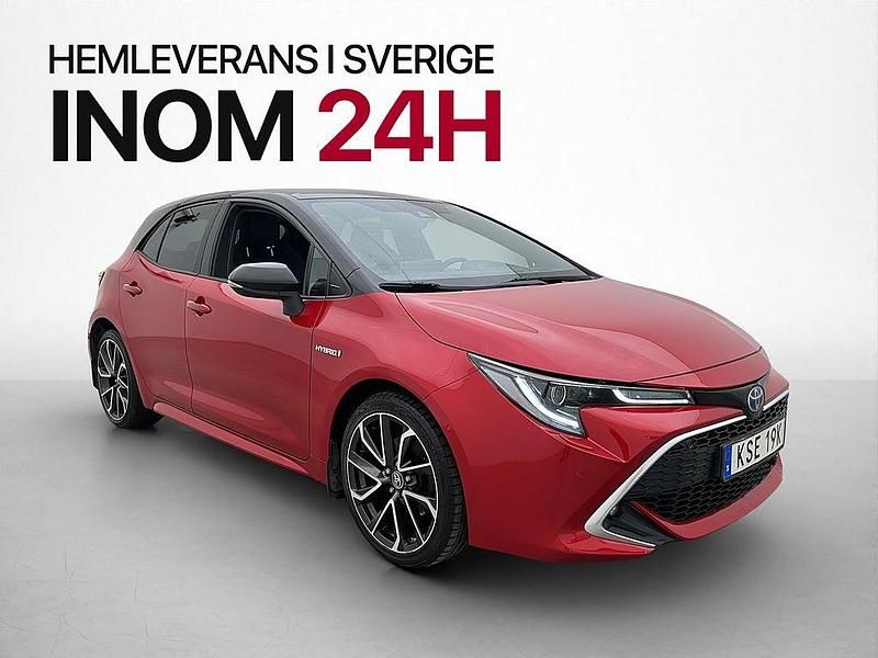 Begagnad Toyota Corolla Hybrid 2019 Röd