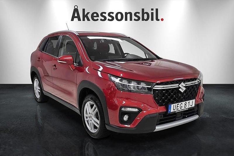 Röd Begagnad 2023 Suzuki SX4 S-Cross SUV | 269 000 kr (Marknadspris) - Bild 1/4