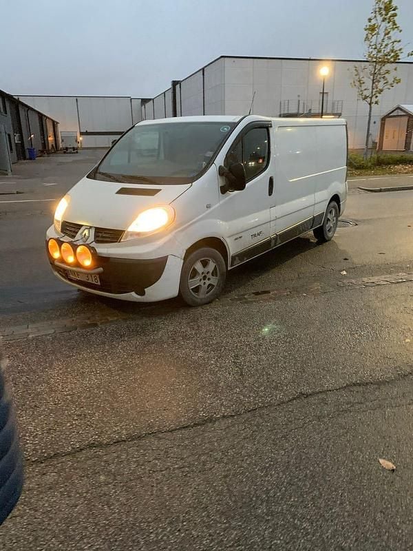 Begagnad 2014 Renault Trafic Van | 46 300 kr - Bild 1/1