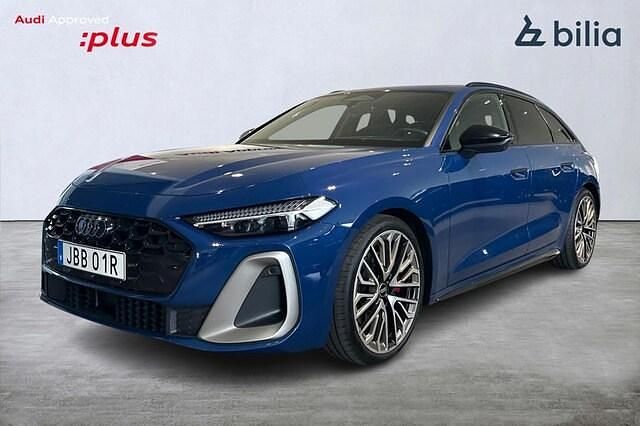 Ascariblå metallic Begagnad 2024 Audi A5 S-Line Sportkupé | 569 000 kr (Dyr) - Bild 1/4