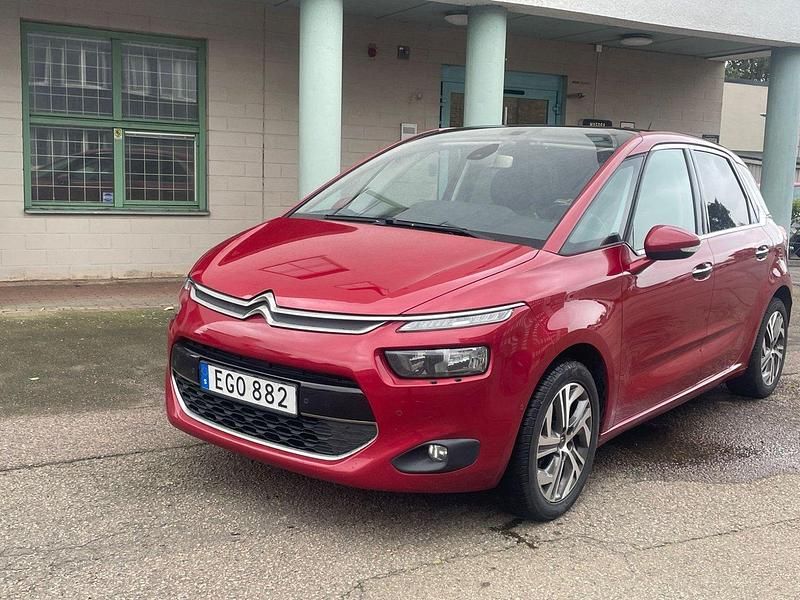 Mörkröd (röd) Begagnad 2015 Citroën C4 Picasso Minibuss | 84 900 kr (Bra pris) - Bild 1/4