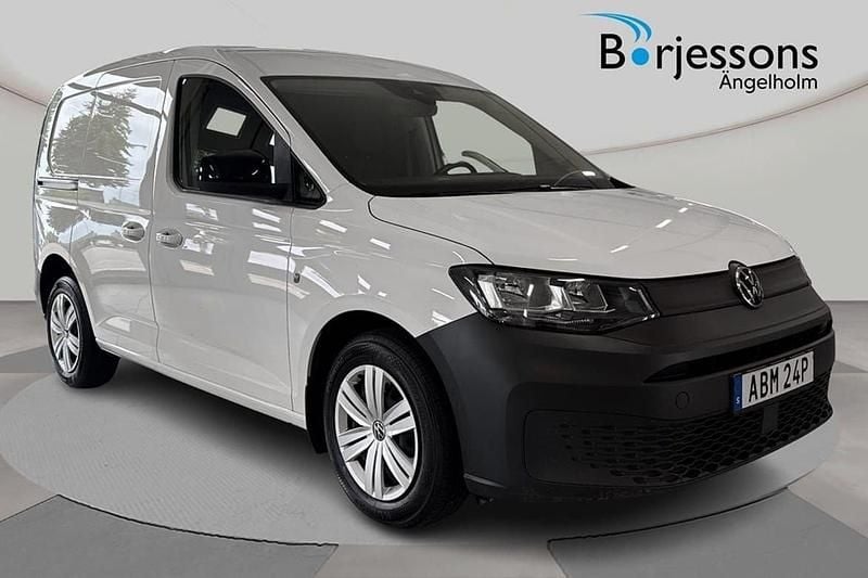 Vit Begagnad 2023 VW Caddy Minibuss | 215 000 kr (Superpris) - Bild 1/4
