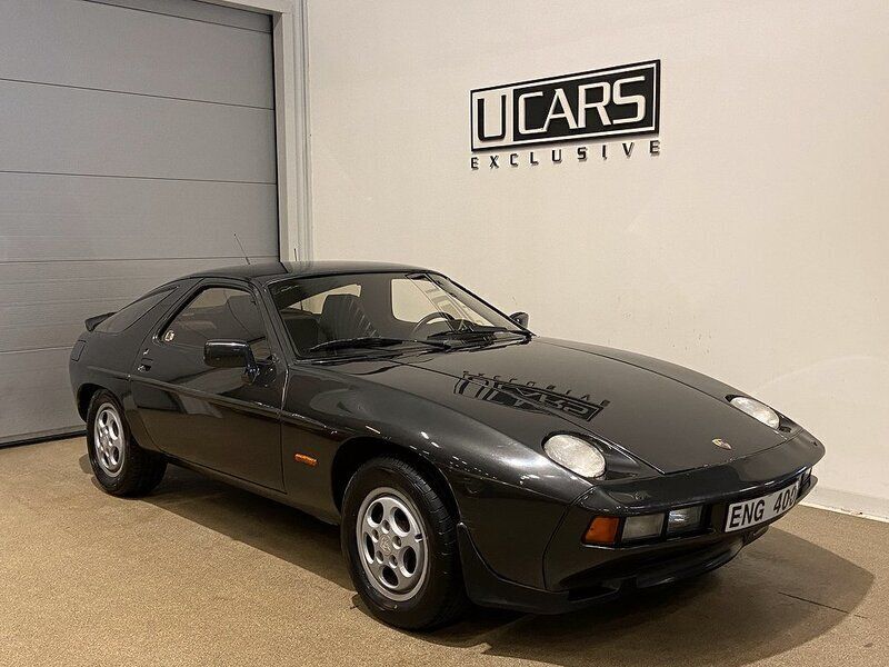 Svart Begagnad 1980 Porsche 928 Sportkupé | 99 900 kr - Bild 1/4